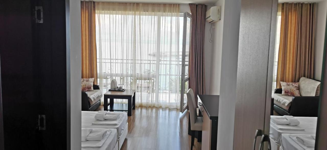 Villa Lazuren Bryag Chernomorets Exterior photo